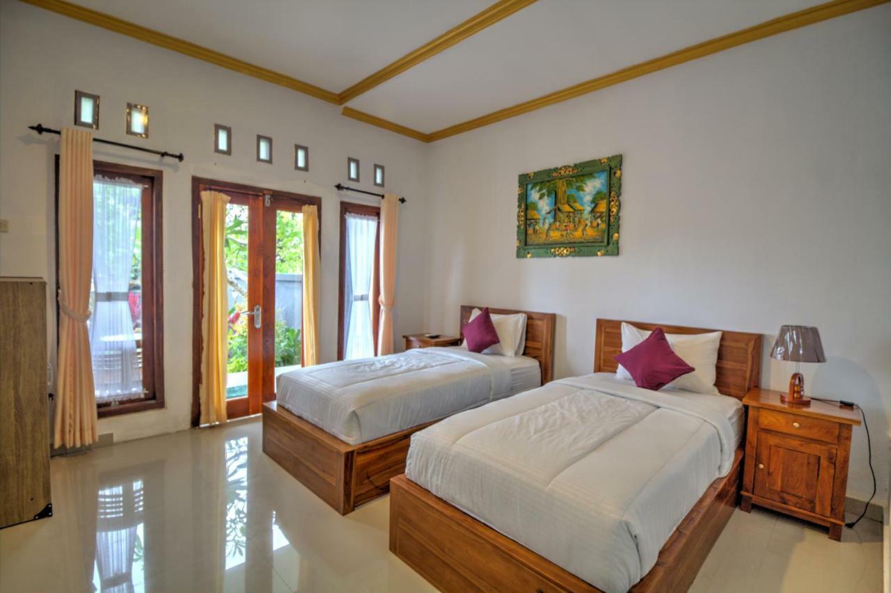 Arys Guest House Sakti Exterior photo