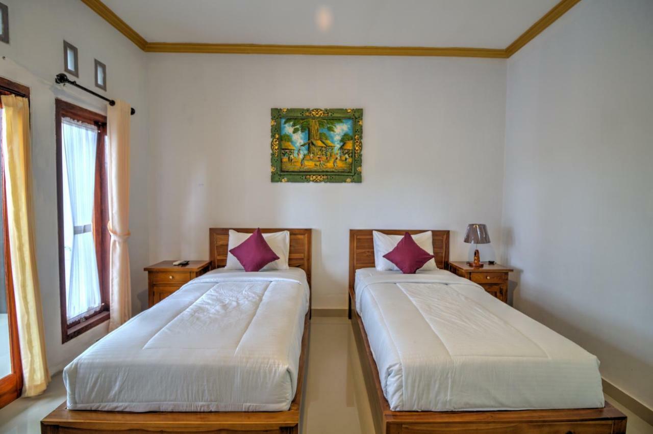 Arys Guest House Sakti Exterior photo